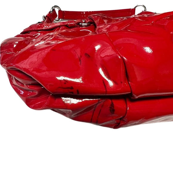 VTG PRADA Red Patent Leather Shoulder Quilted Puffer Bag Purse Wet Look be - Picture 11 of 11